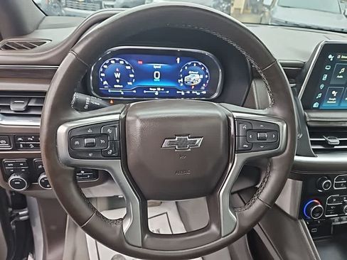 Used 2023 Chevrolet Tahoe Z71 w/ Luxury Package AWD/4WD image 13