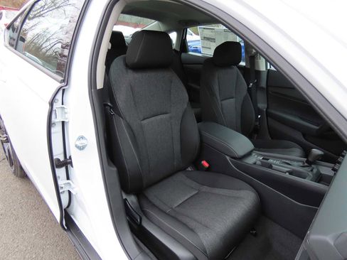 New 2026 Honda Accord SE image 15