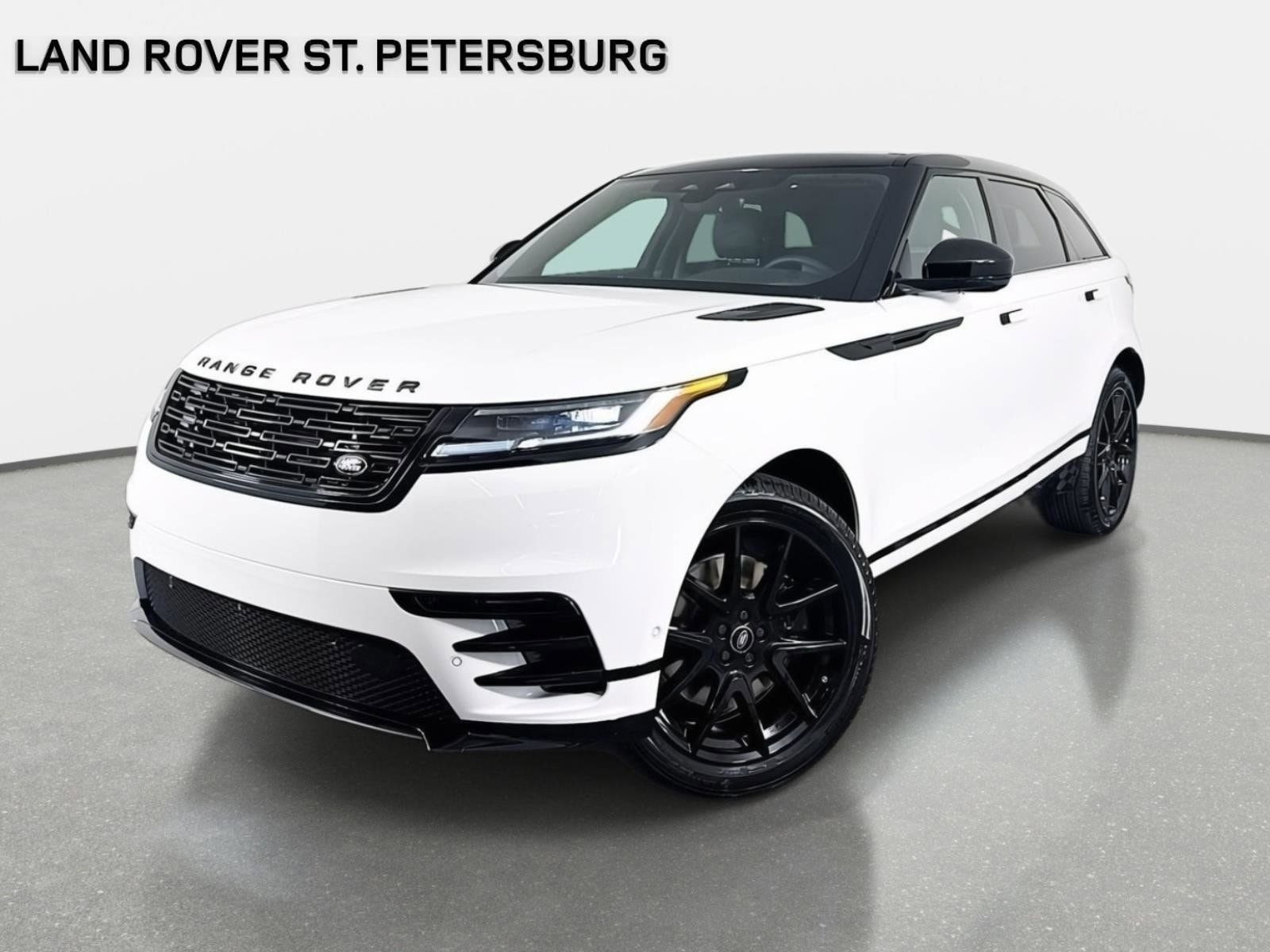 Used 2026 Land Rover Range Rover Velar Dynamic SE AWD/4WD image 1