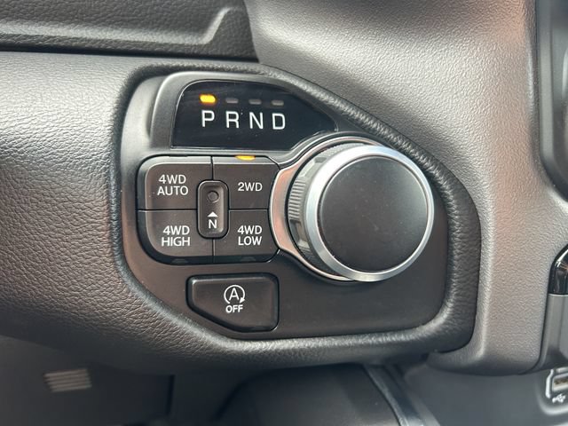 Used 2024 RAM 1500 Big Horn AWD/4WD image 3