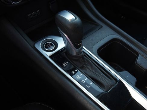 Certified 2021 Nissan Sentra SV image 14