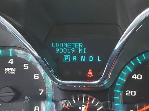 Used 2017 Chevrolet Traverse LT image 26