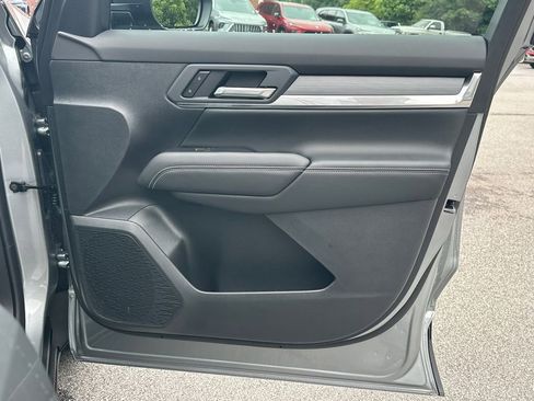 New 2026 GMC Terrain Elevation w/ Elevation Premium Package FWD image 15