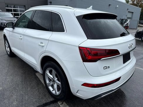 Used 2023 Audi Q5 2.0T Premium w/ Convenience Package AWD/4WD image 3