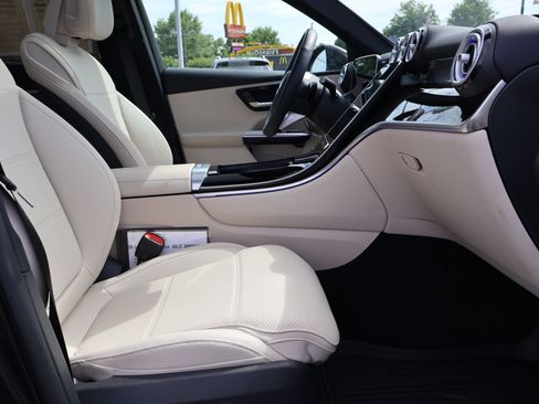 Used 2026 Mercedes-Benz GLC 300 4MATIC image 29