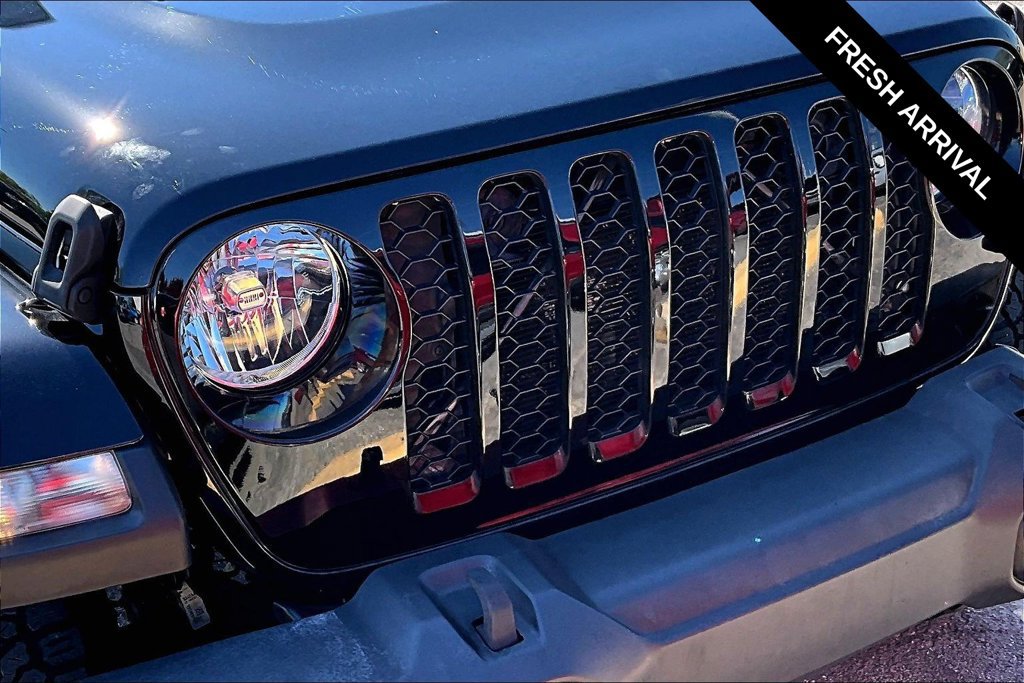 Used 2022 Jeep Gladiator Sport AWD/4WD image 31