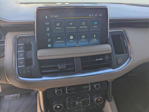 Used 2023 Chevrolet Tahoe Premier w/ Advanced Technology Package image 18