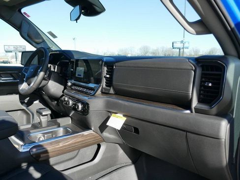 New 2026 Chevrolet Silverado 1500 LT Trail Boss w/ LT Trail Boss Premium Package image 11