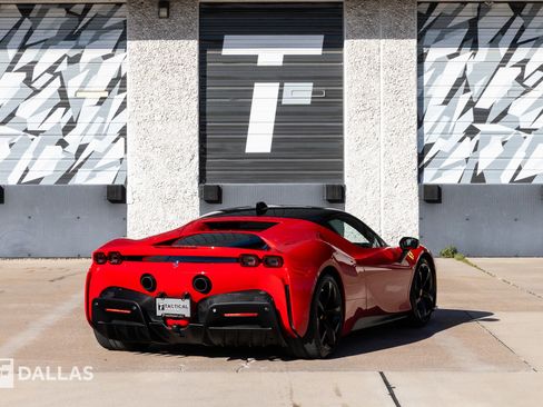 Used 2023 Ferrari SF90 Stradale image 15