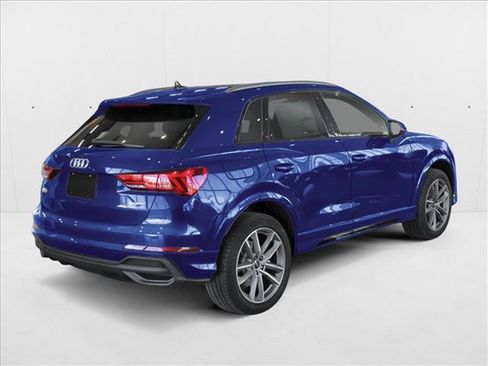 New 2025 Audi Q3 2.0T Premium Plus w/ Premium Plus Package image 2