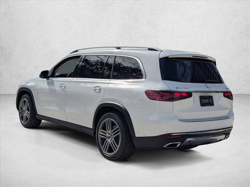 New 2026 Mercedes-Benz GLS 450 4MATIC image 8