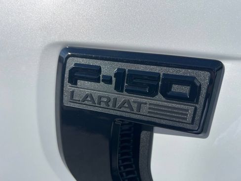 Used 2025 Ford F150 Lariat w/ Equipment Group 502A High AWD/4WD image 12