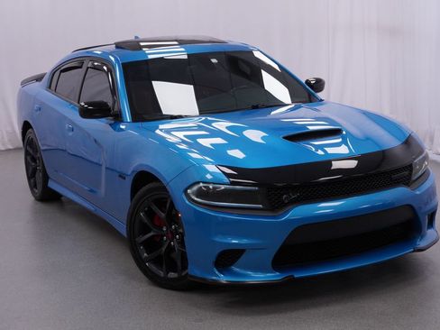 Certified 2023 Dodge Charger R/T w/ Blacktop Package RWD image 9