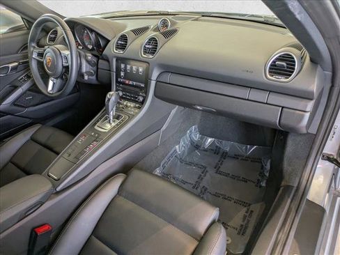Used 2021 Porsche 718 Cayman S image 18