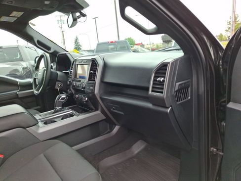 Used 2020 Ford F150 XLT w/ Equipment Group 302A Luxury AWD/4WD image 25