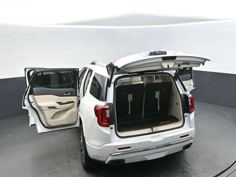 Used 2021 GMC Acadia Denali w/ Denali Technology Package image 49