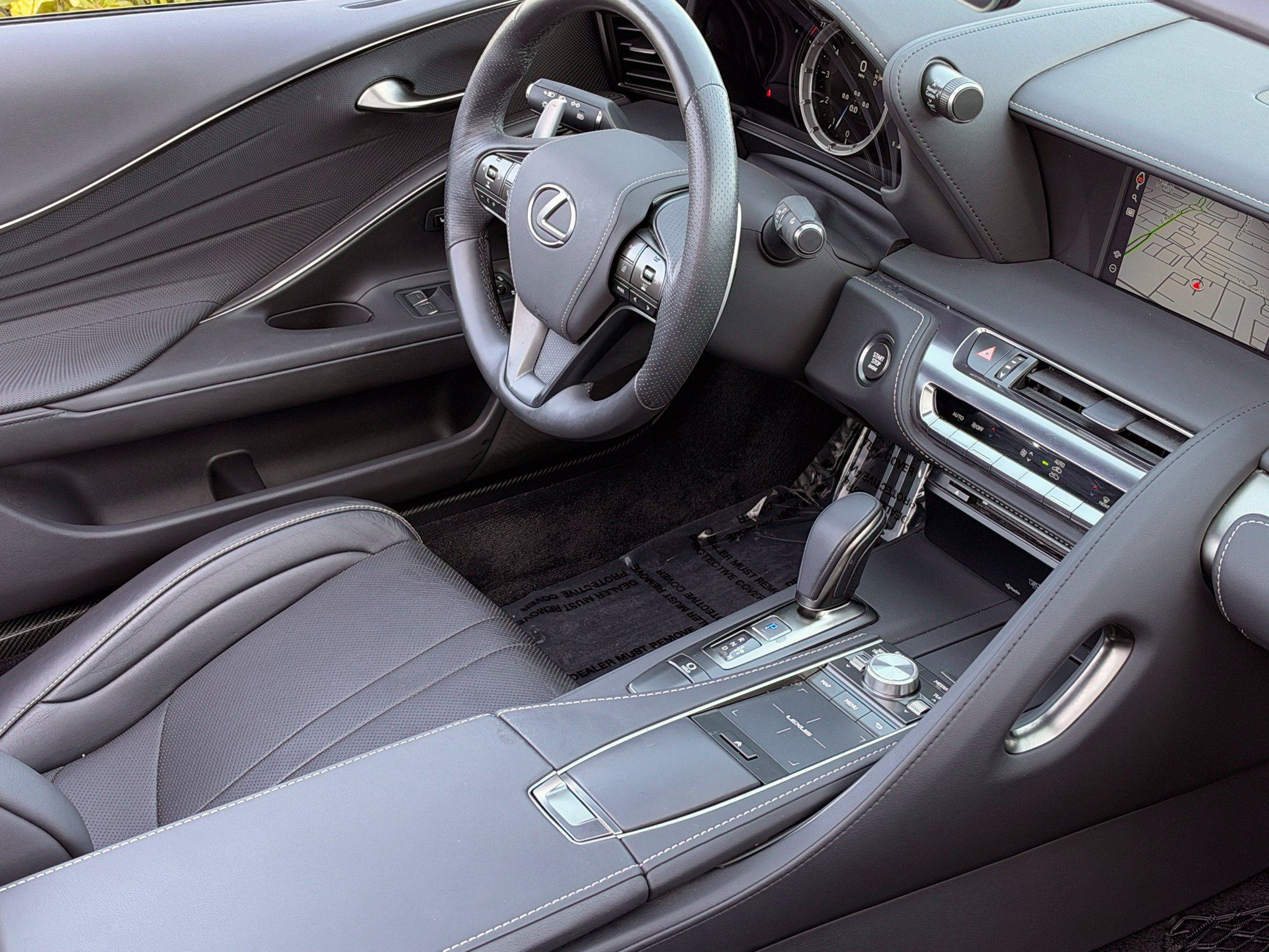 Used 2023 Lexus LC 500 Convertible RWD image 18