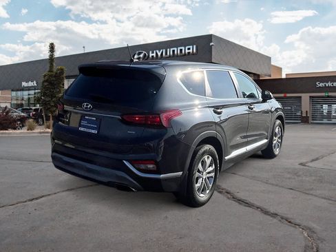Used 2020 Hyundai Santa Fe SE image 5
