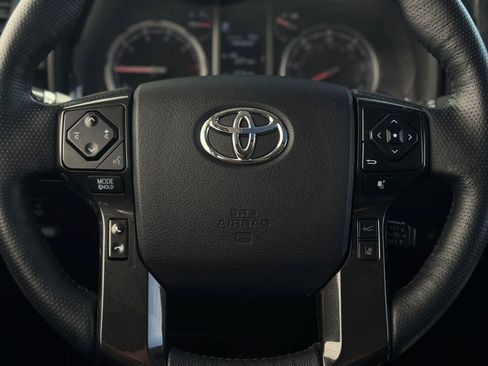 Certified 2024 Toyota 4Runner TRD Off-Road Premium w/ Off Road Premium Plus Package AWD/4WD image 14