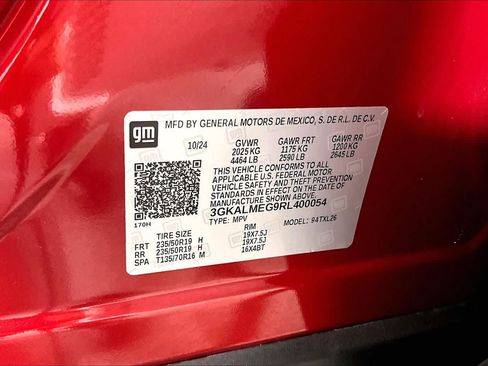 Used 2024 GMC Terrain SLE w/ Driver Convenience Package FWD image 35