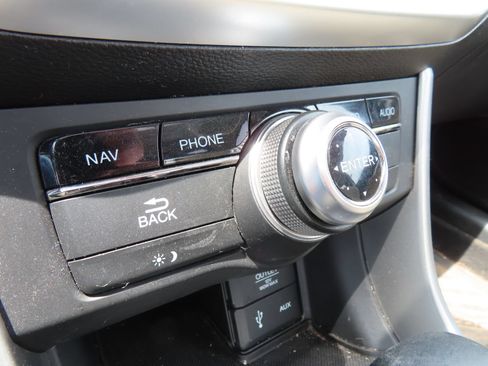 Used 2014 Honda Accord EX-L image 26