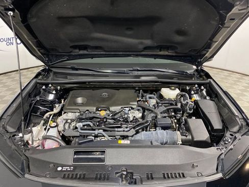 Used 2025 Toyota Camry SE FWD image 22