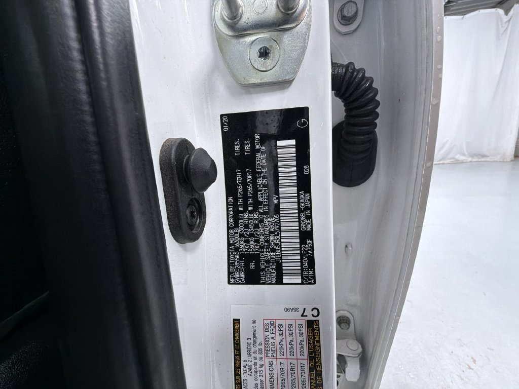 Used 2020 Toyota 4Runner TRD Pro AWD/4WD image 15