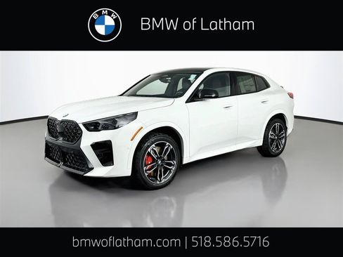 New 2026 BMW X2 xDrive28i w/ M Sport Package AWD/4WD image 1
