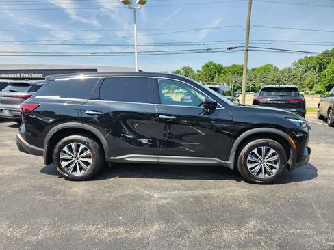 Certified 2025 INFINITI QX60 Pure w/ Cargo Package AWD/4WD image 6
