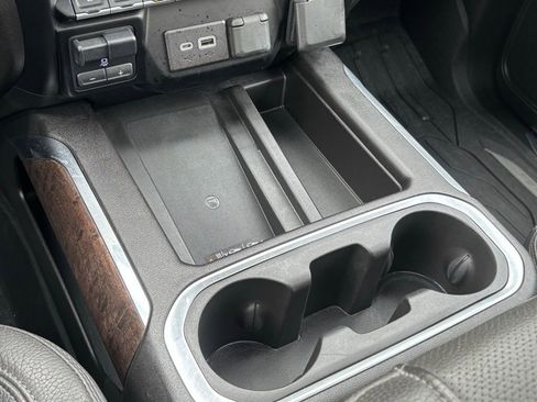 Used 2023 GMC Sierra 2500 Denali image 23