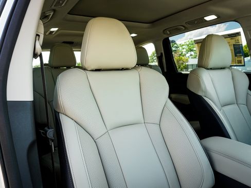 Used 2019 Subaru Ascent Limited w/ Popular Package #2A AWD/4WD image 33
