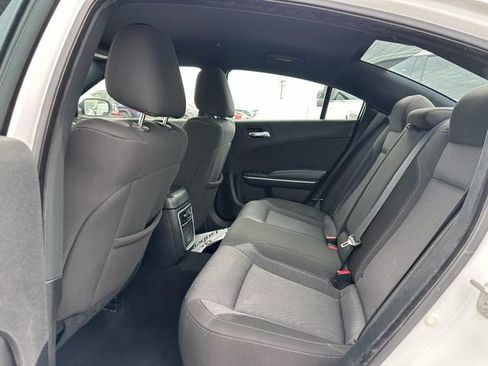 Used 2022 Dodge Charger SXT image 10