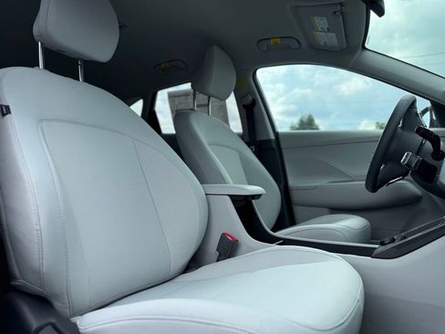 New 2025 Hyundai Kona SEL image 26