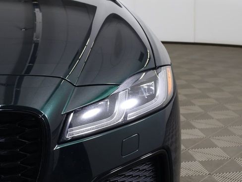 Used 2024 Jaguar XF R-Dynamic SE image 18