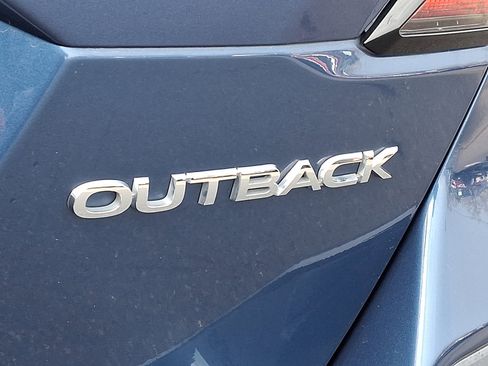 Used 2021 Subaru Outback Premium image 30