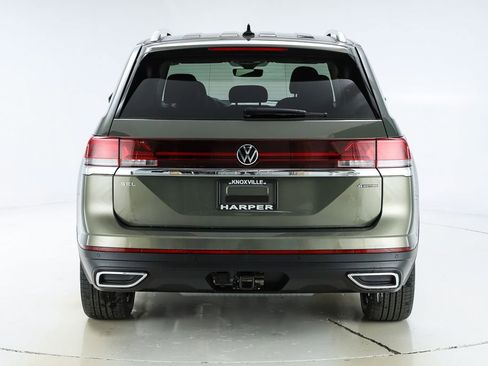New 2026 Volkswagen Atlas SEL image 8
