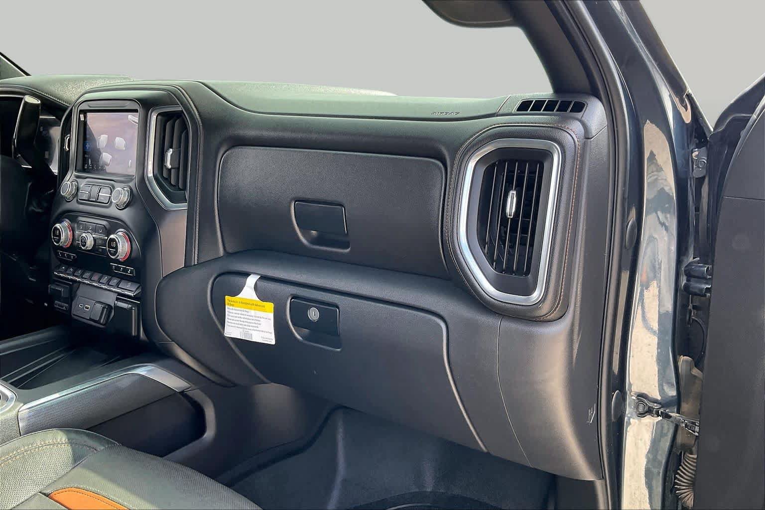 Used 2019 GMC Sierra 1500 AT4 w/ AT4 Premium Package AWD/4WD image 18