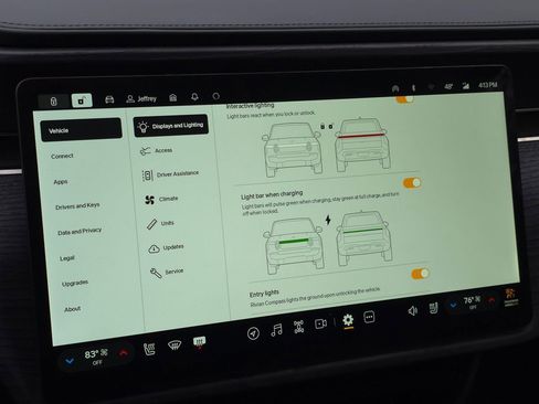 Used 2024 Rivian R1S Adventure image 54