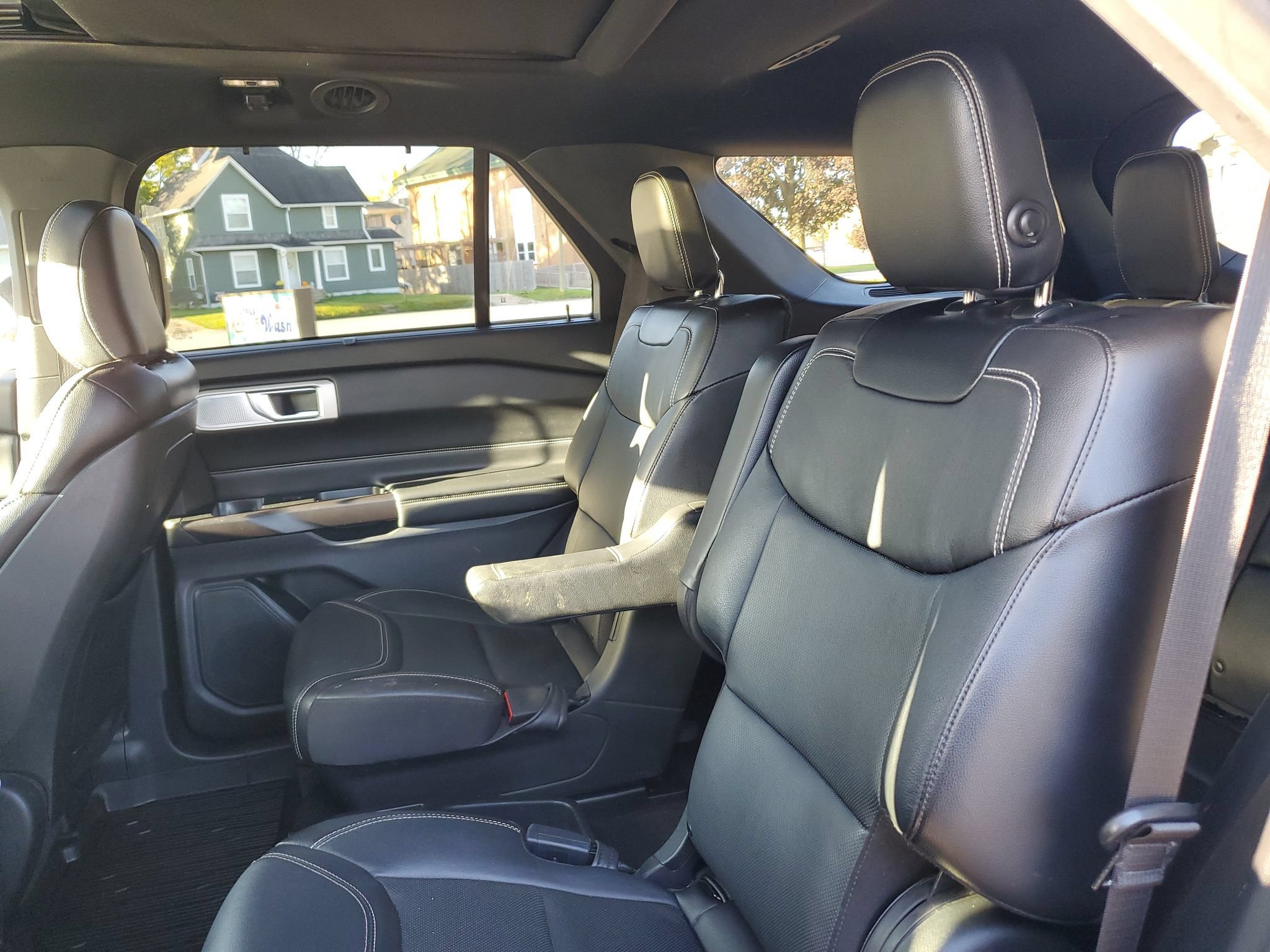 Used 2020 Ford Explorer ST w/ ST High-Performance Pack AWD/4WD image 10