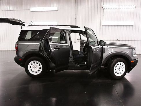 Used 2025 Ford Bronco Sport Heritage w/ Convenience Package AWD/4WD image 32