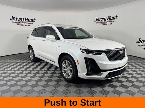 Used 2024 Cadillac XT6 Luxury w/ LPO, Floor Liner Package AWD/4WD image 11