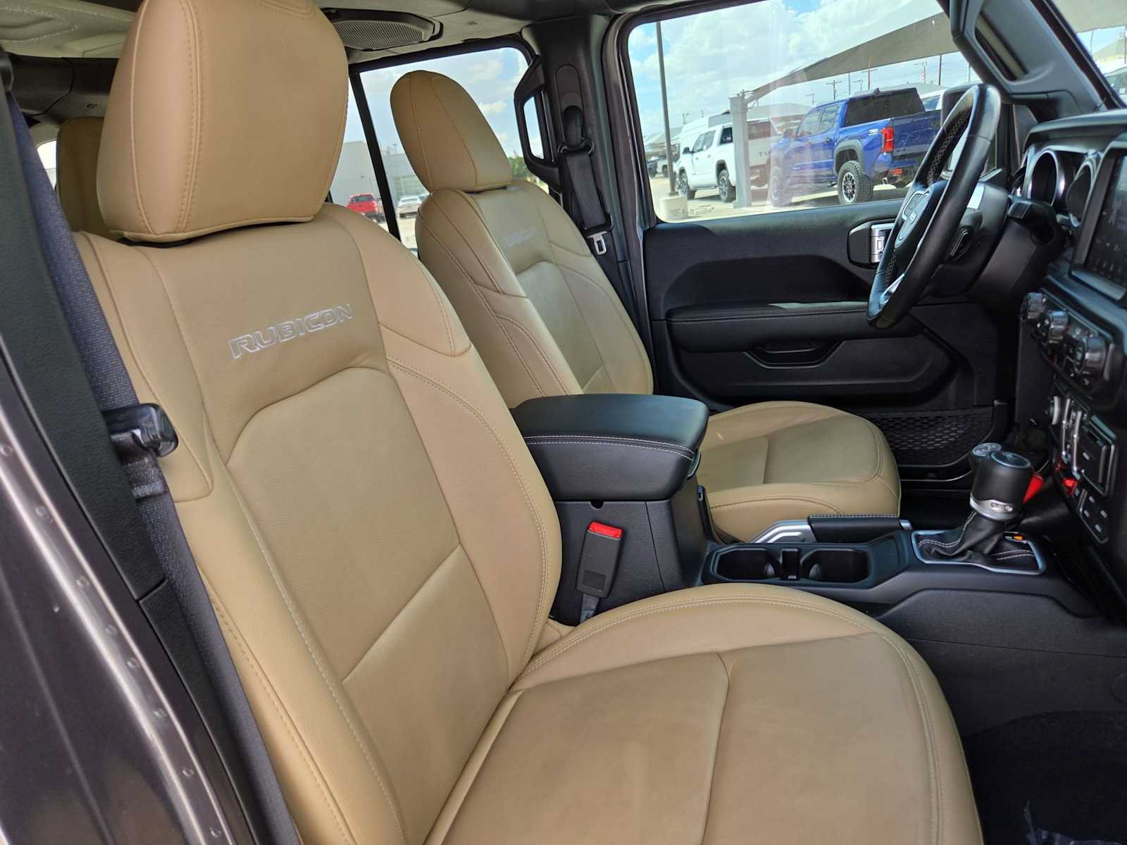 Used 2019 Jeep Wrangler Unlimited Rubicon AWD/4WD image 18