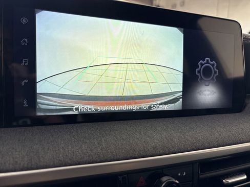 Used 2025 Nissan Kicks SV FWD image 22