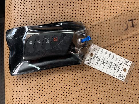 Used 2025 Lexus RX 350 FWD image 37