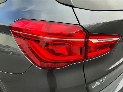 Used 2019 BMW X1 xDrive28i w/ M Sport Package image 32