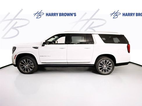 New 2026 GMC Yukon XL Denali w/ Denali Reserve Package AWD/4WD image 32