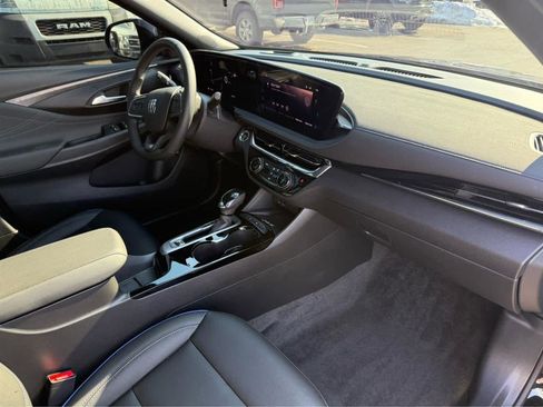 Used 2026 Buick Envista Sport Touring w/ Convenience II Package image 25