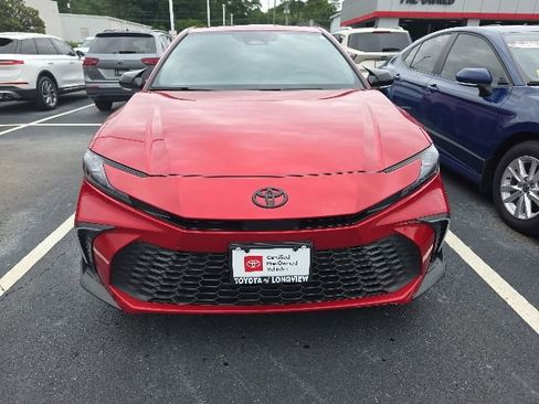 Used 2025 Toyota Camry SE w/ Multimedia Upgrade Package FWD image 2