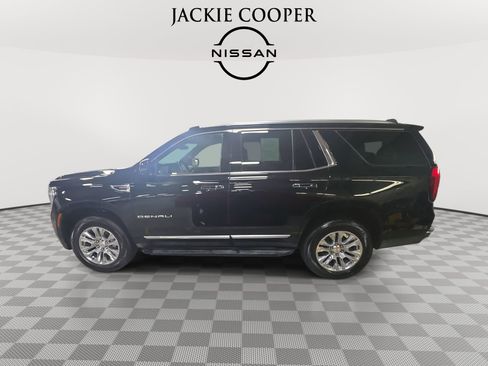 Used 2025 GMC Yukon Denali AWD/4WD image 8