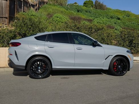 New 2026 BMW X6 M60i w/ Parking Assistance Package image 4